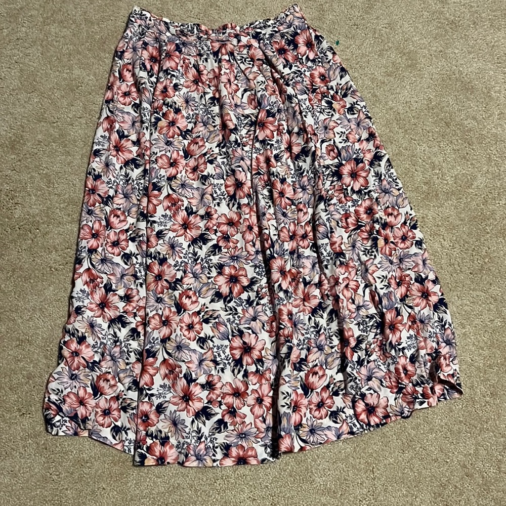 Vintage Worthington elastic waist skirt, size large.